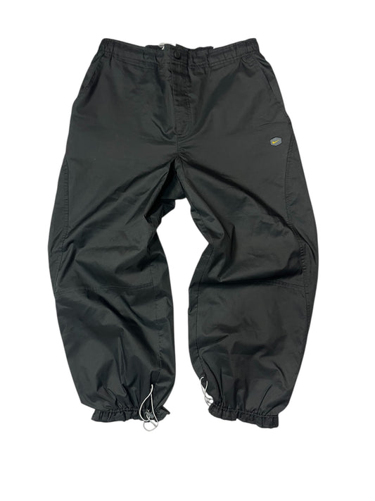 Nike Vintage Trackpants (XL)